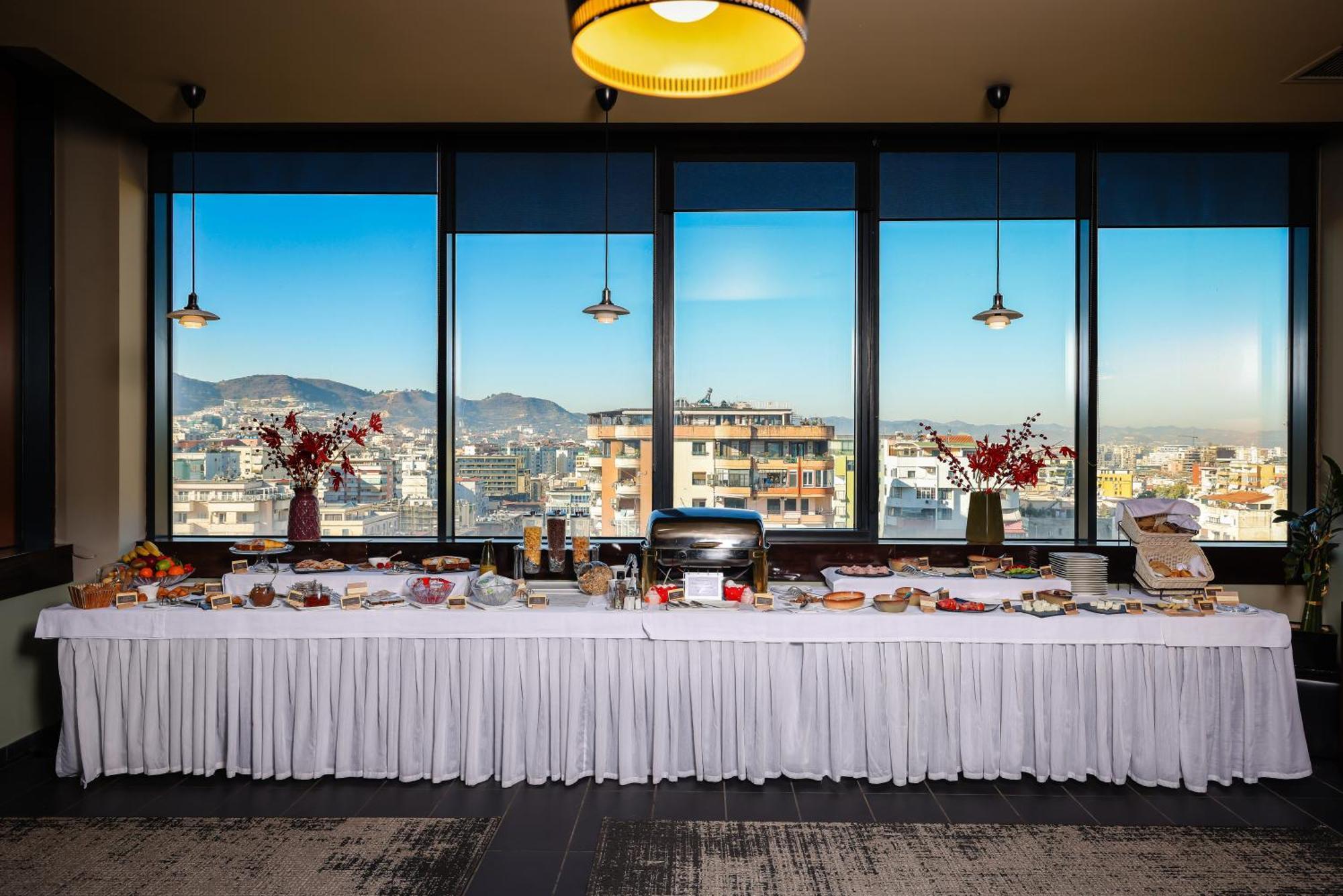 La Boheme Hotel Tiran Dış mekan fotoğraf